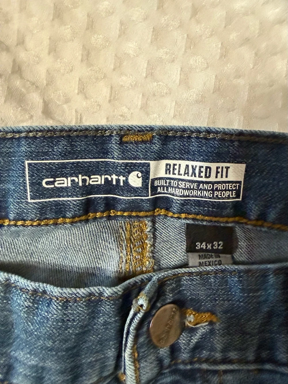 Carhartt Men's Relaxed Straight Jeans in Dark Blue